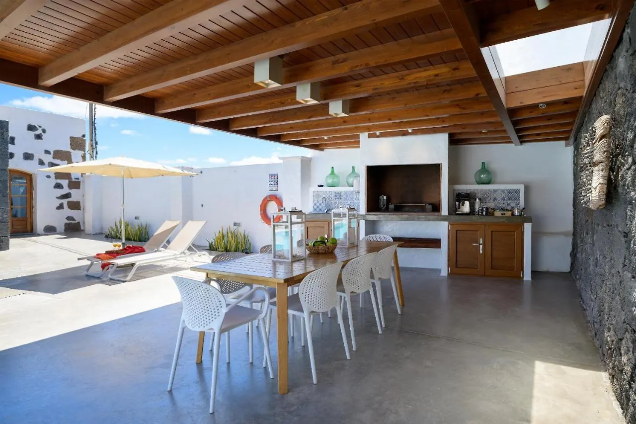 La Casa Del Medianero Apartment Macher Spain