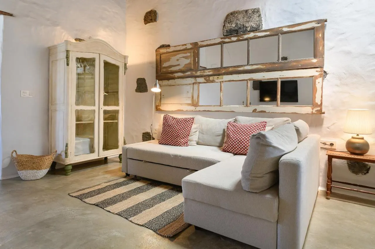 La Casa Del Medianero Apartment Macher 0*,