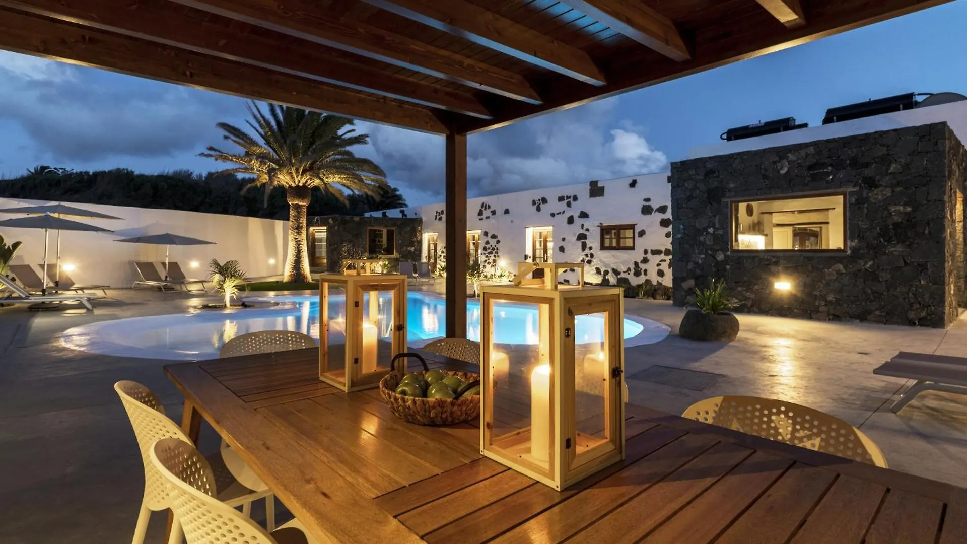 La Casa Del Medianero Apartment Macher Spain