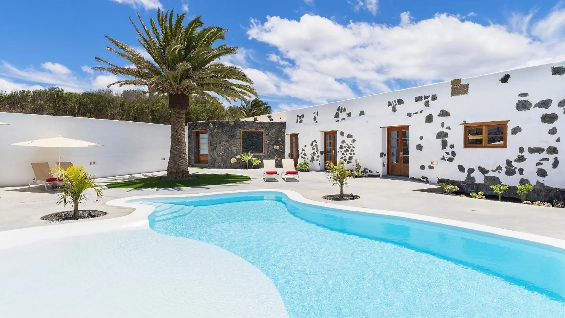 Apartmán La Casa Del Medianero Mácher 0*,